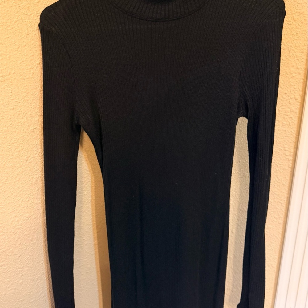 Double Zero Black Long Sleeve Dress